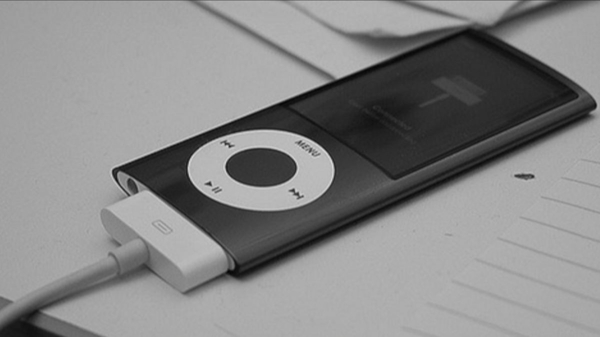Kdysi revoluční přehrávač iPod končí. Apple si ho zničil sám
